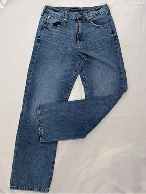 Aeropostale Women's Straight Jeans in Blue Wash Denim